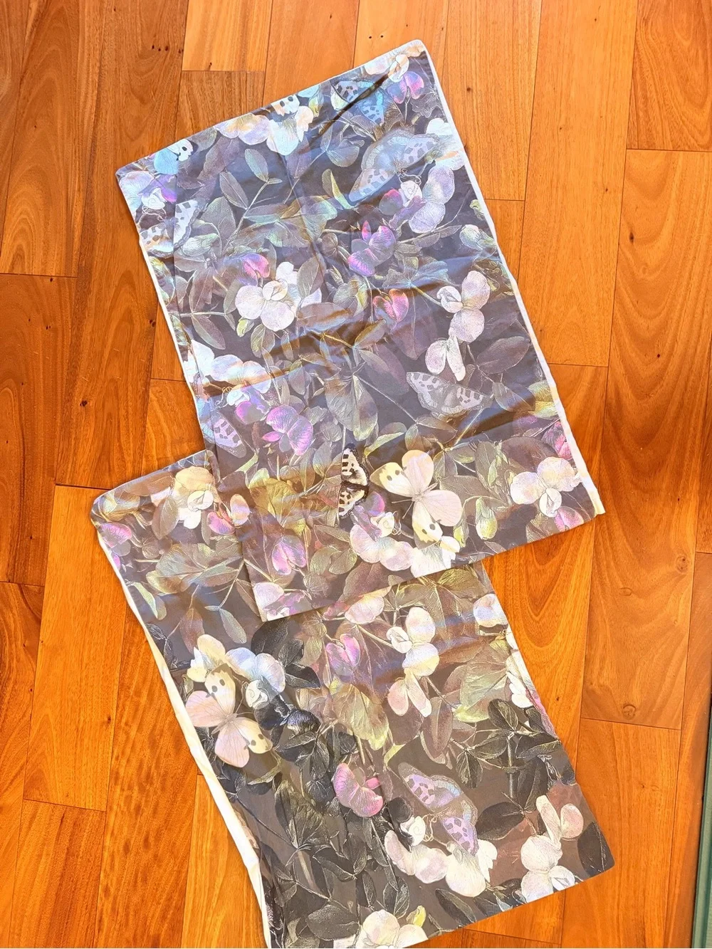 Agent Provocateur Butterfly & Floral King Duvet Cover 2 Standard Shams